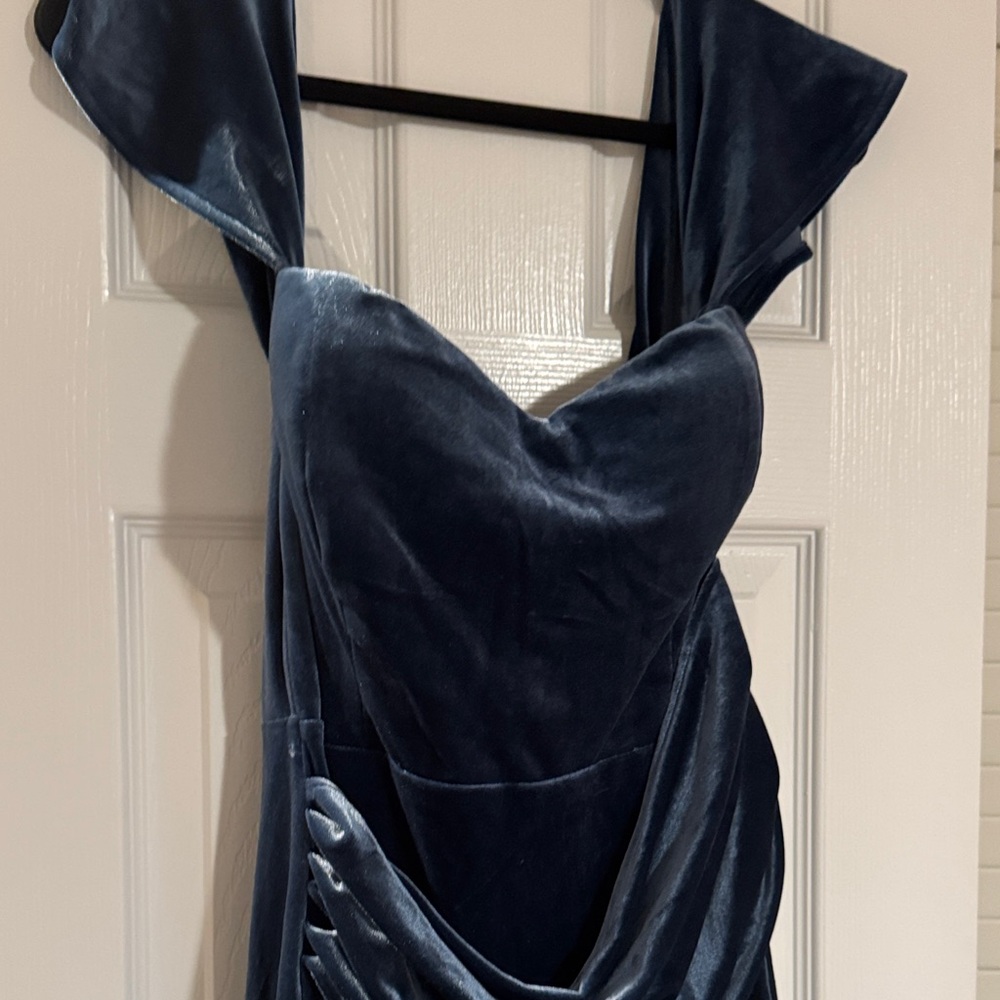 Fashion Nova Midnight Blue Velvet Gown